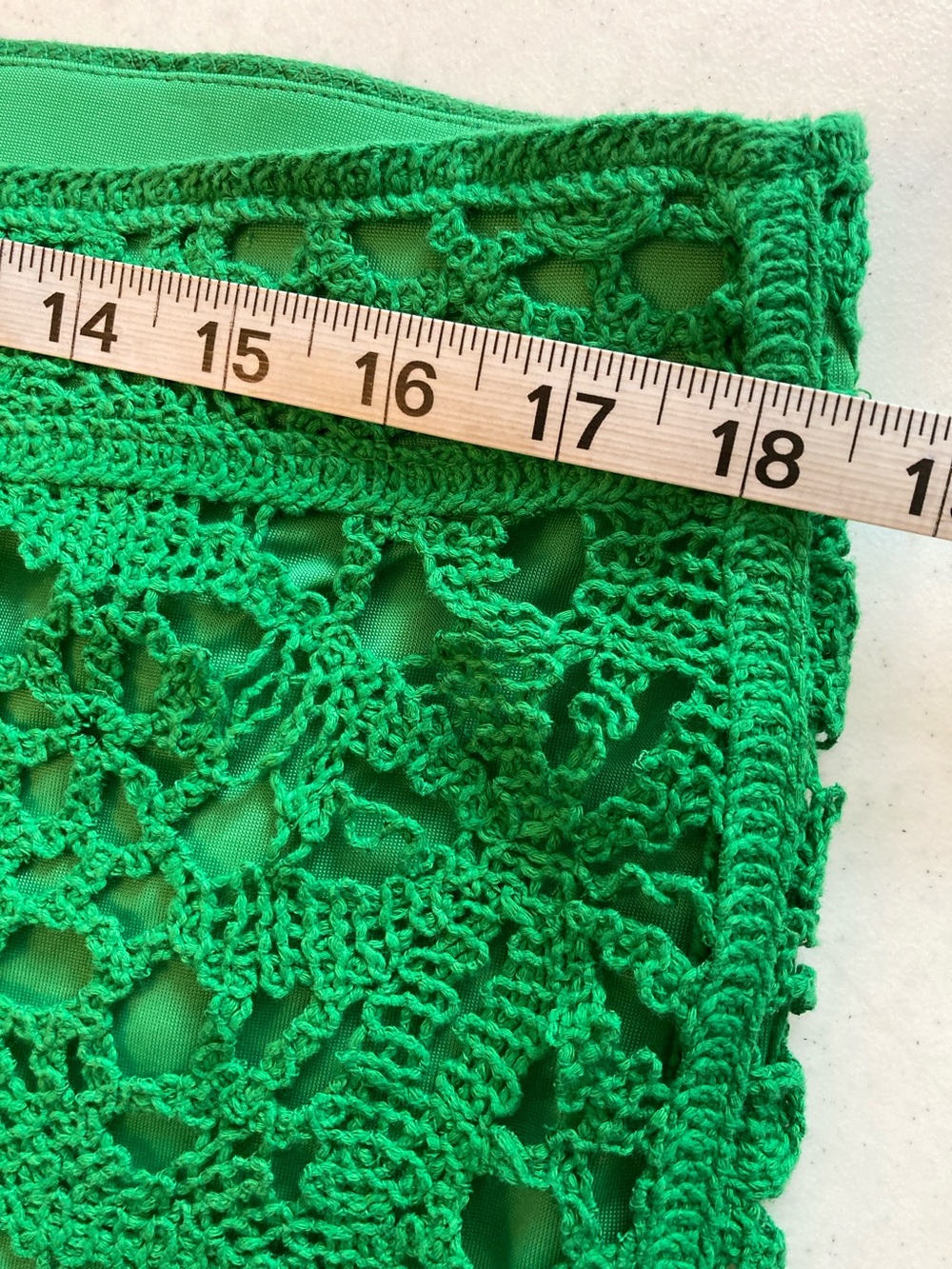 Boston Proper Kelly Green Crochet Lace Shorts - Picture 7 of 8